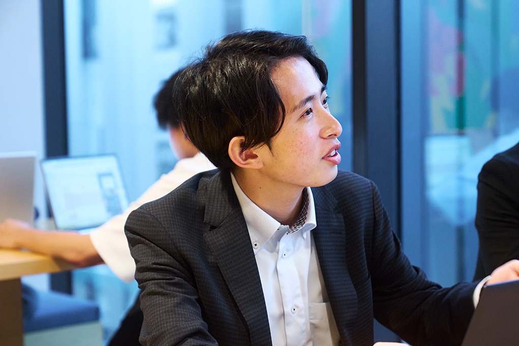 ShareWith事業部 梅原 陸